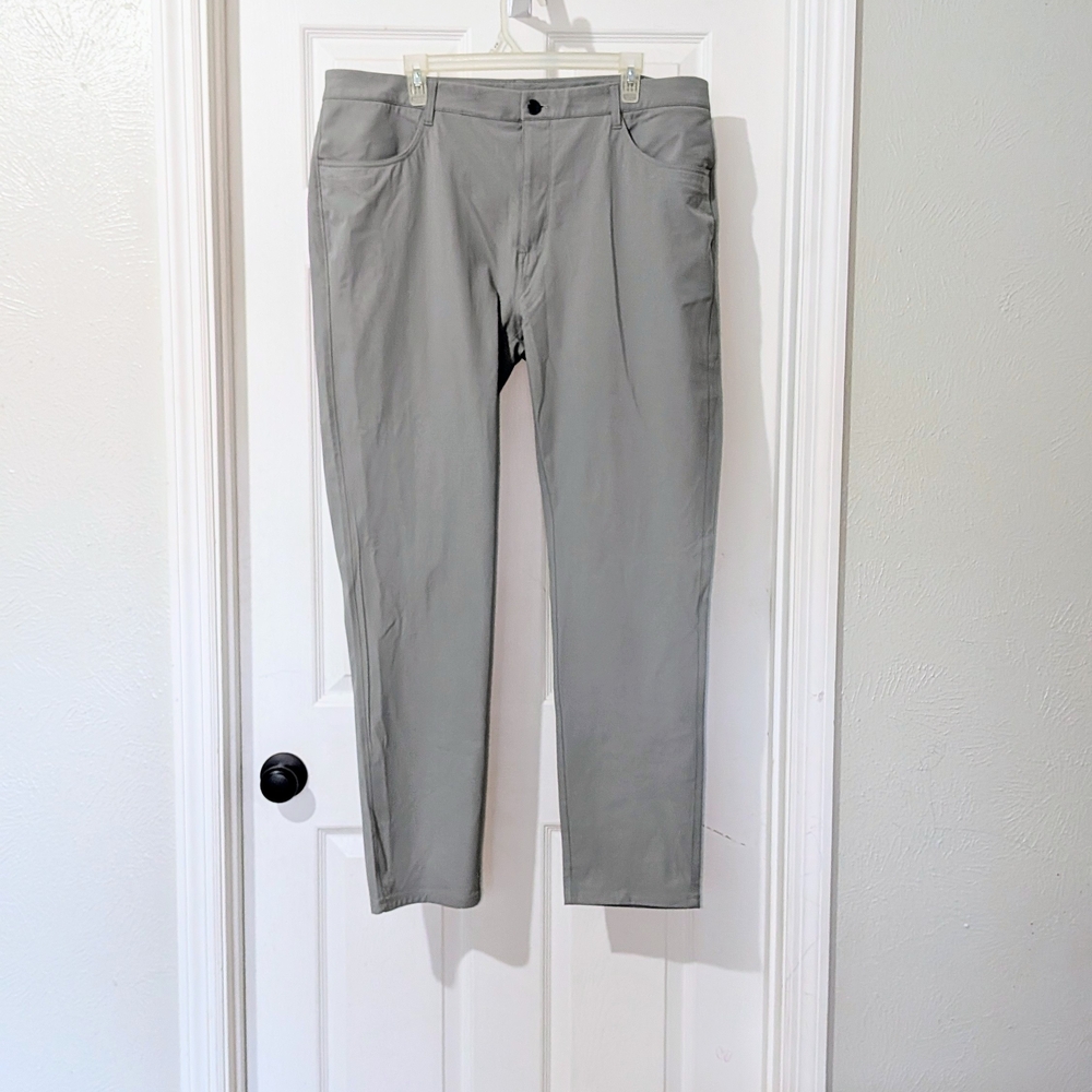 Vuori Men's Gray Chinos